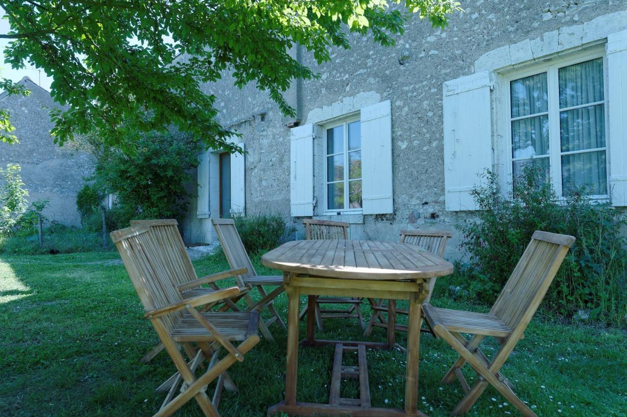 La Boisselee Hotel Saint-Dye-sur-Loire Luaran gambar
